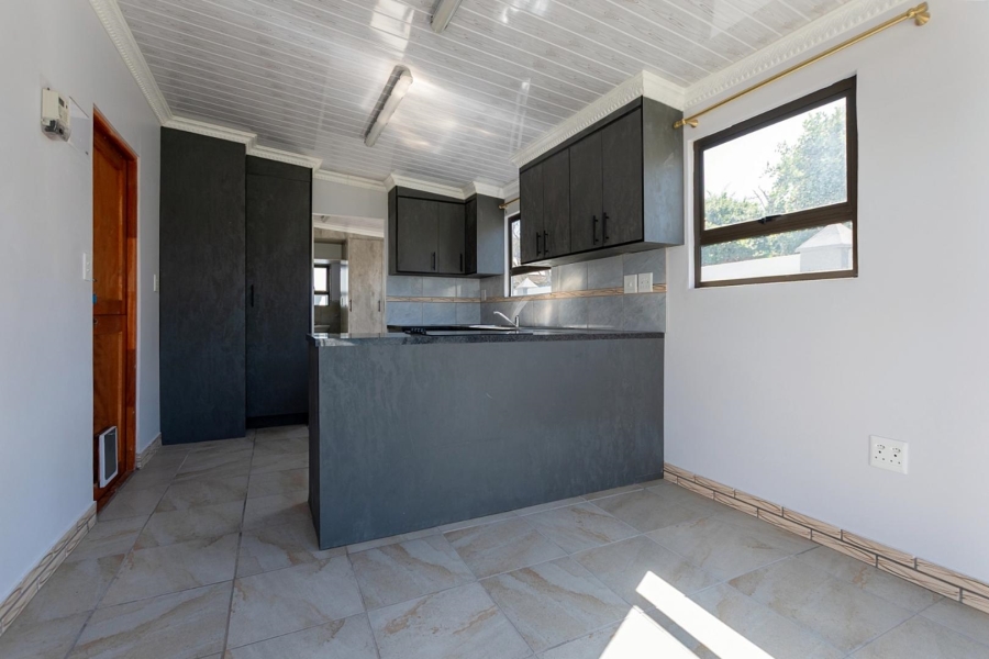 4 Bedroom Property for Sale in Country Club Western Cape